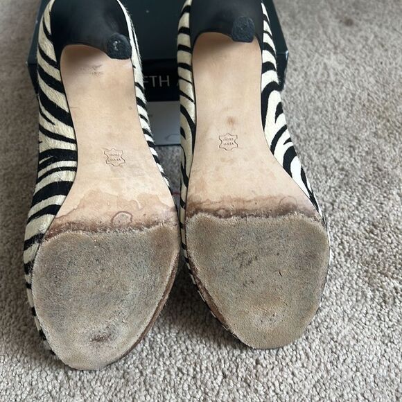 Pony hair zebra print heels - Picture 4 of 4